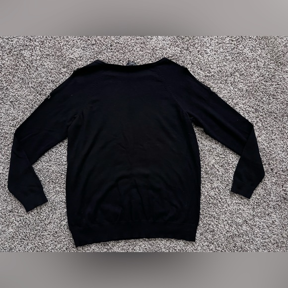 Susan Graver. Women’s shirt size large. - Picture 6 of 6